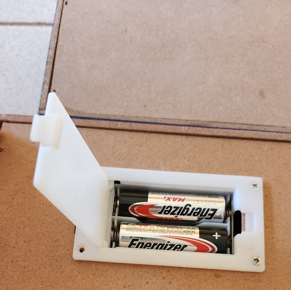 Flashing Patriotic 'GOD BLESS AMERICA' Wooden Sign - Picture 5 of 5